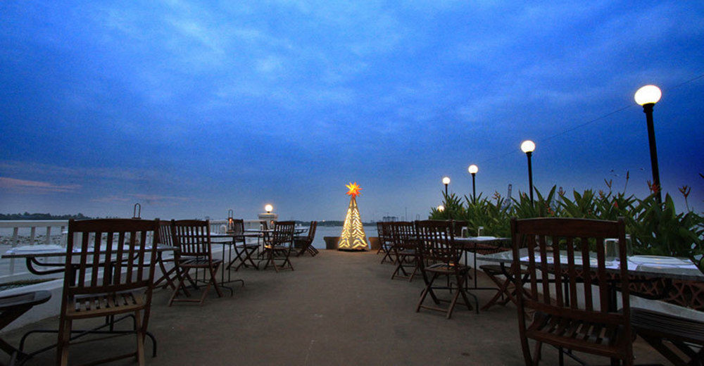 Fort House Hotel Kochi Exterior photo